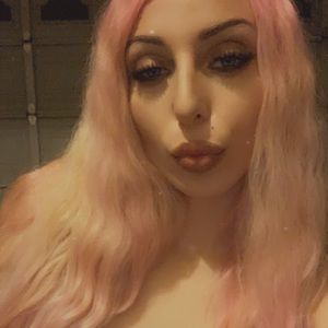 Meet your Posher, Ayeshah